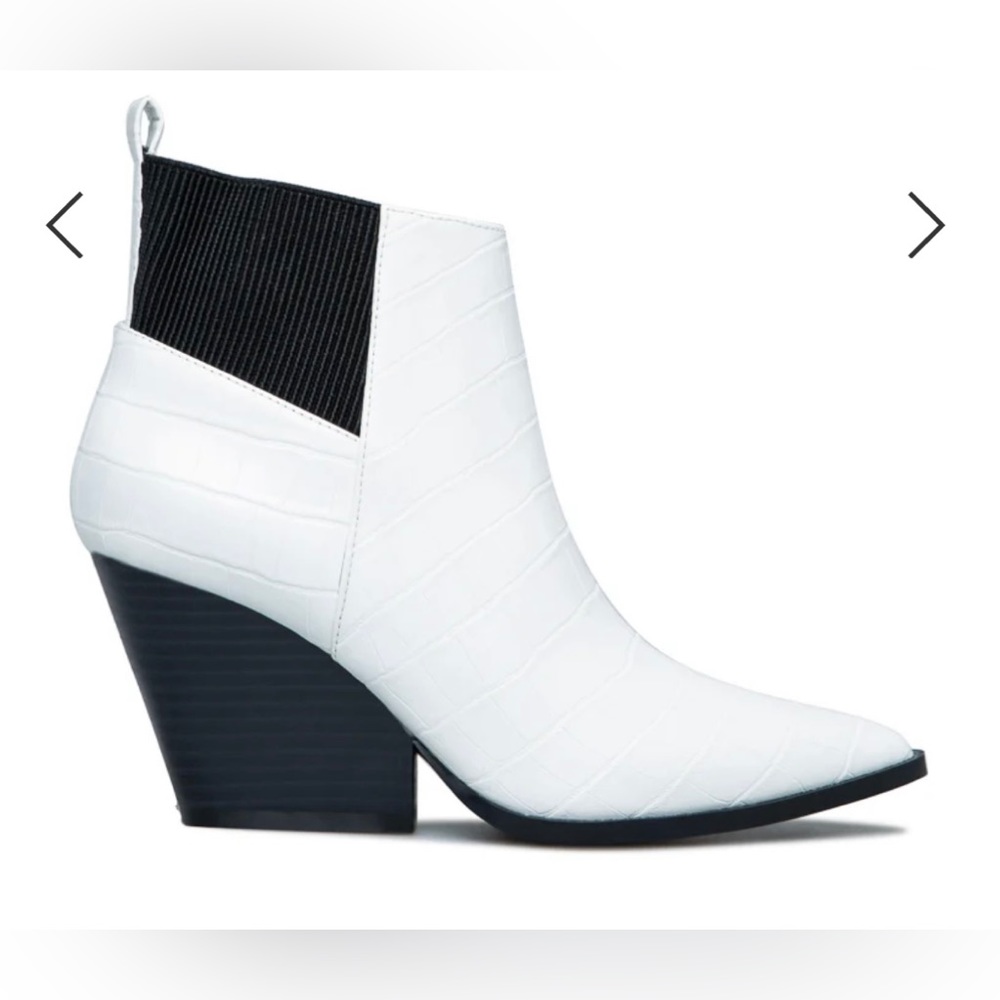 ShoeDazzle - Niko Croc Embossed Block Heel Ankle Bootie - Picture 2 of 12